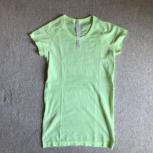 Lululemon swiftly short sleeve